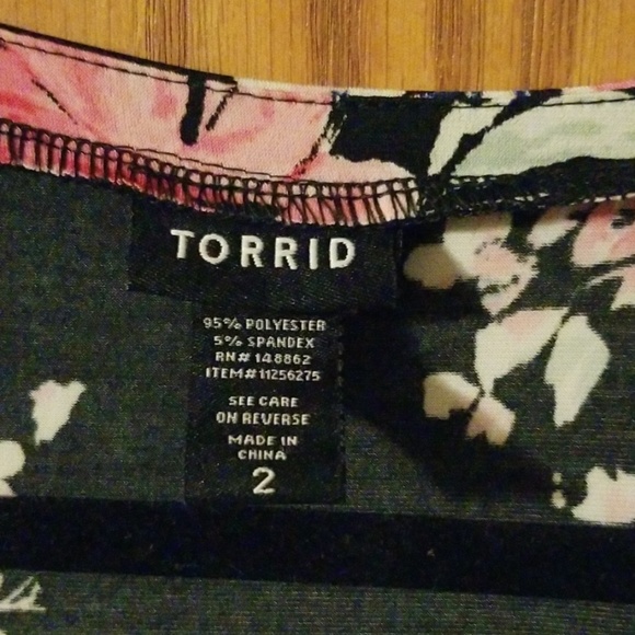 Torrid babydoll top - Picture 3 of 4